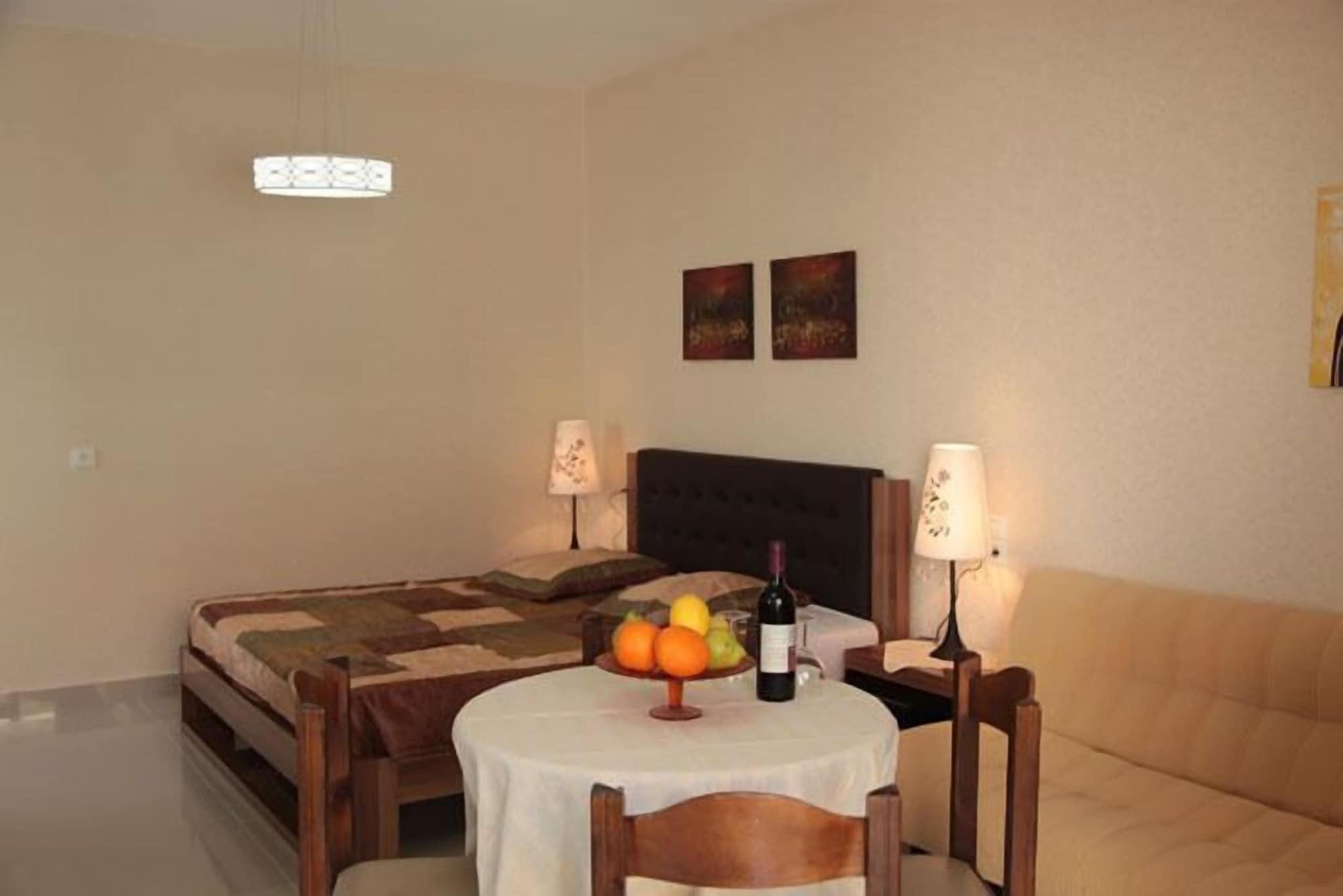 Ov Suites "By Checkin" Hersonissos  Eksteriør billede